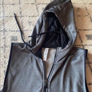 Gray UnderArmour Vest